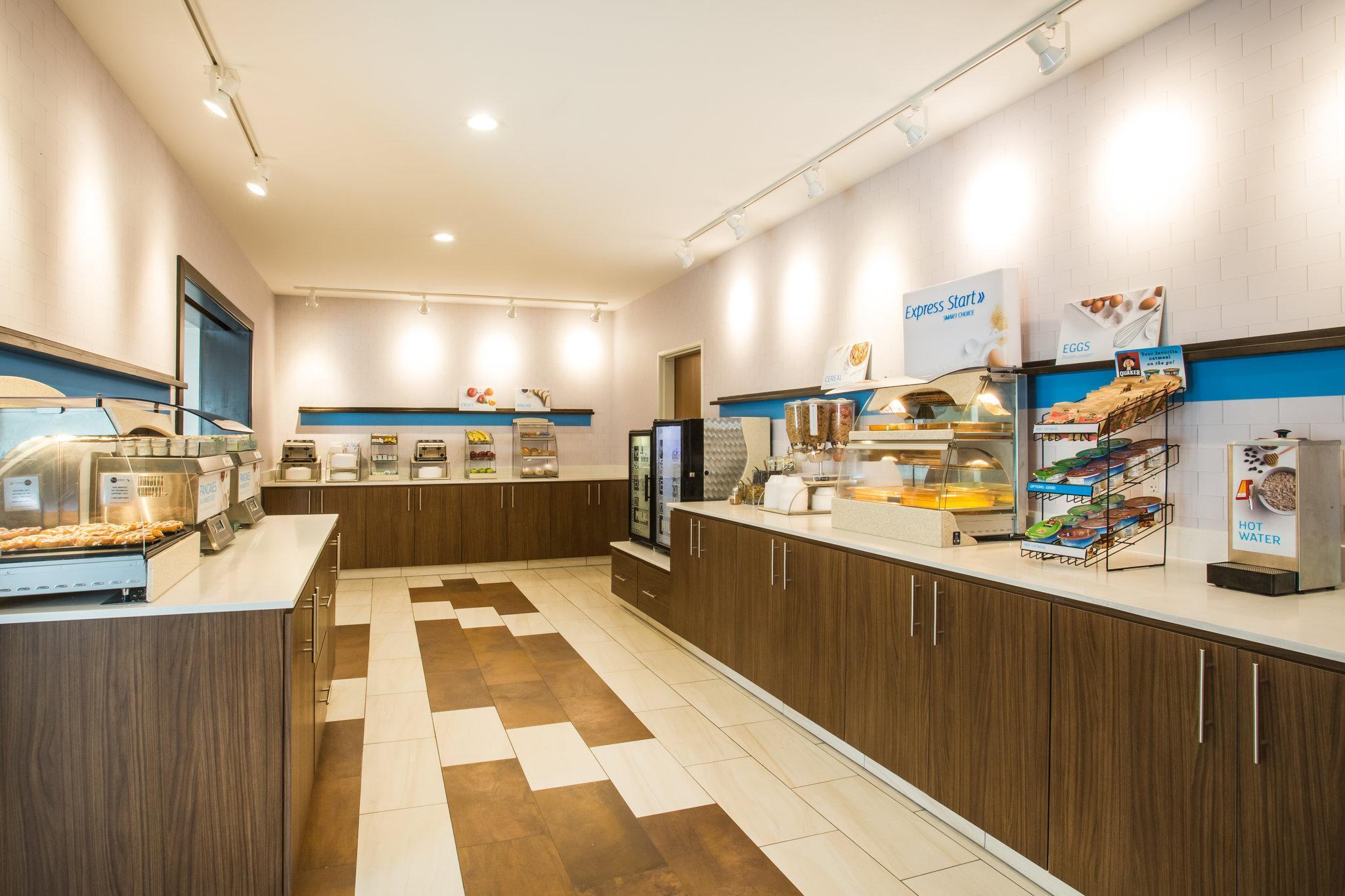 Holiday Inn Express Hotel & Suites Cedar City By Ihg מראה חיצוני תמונה