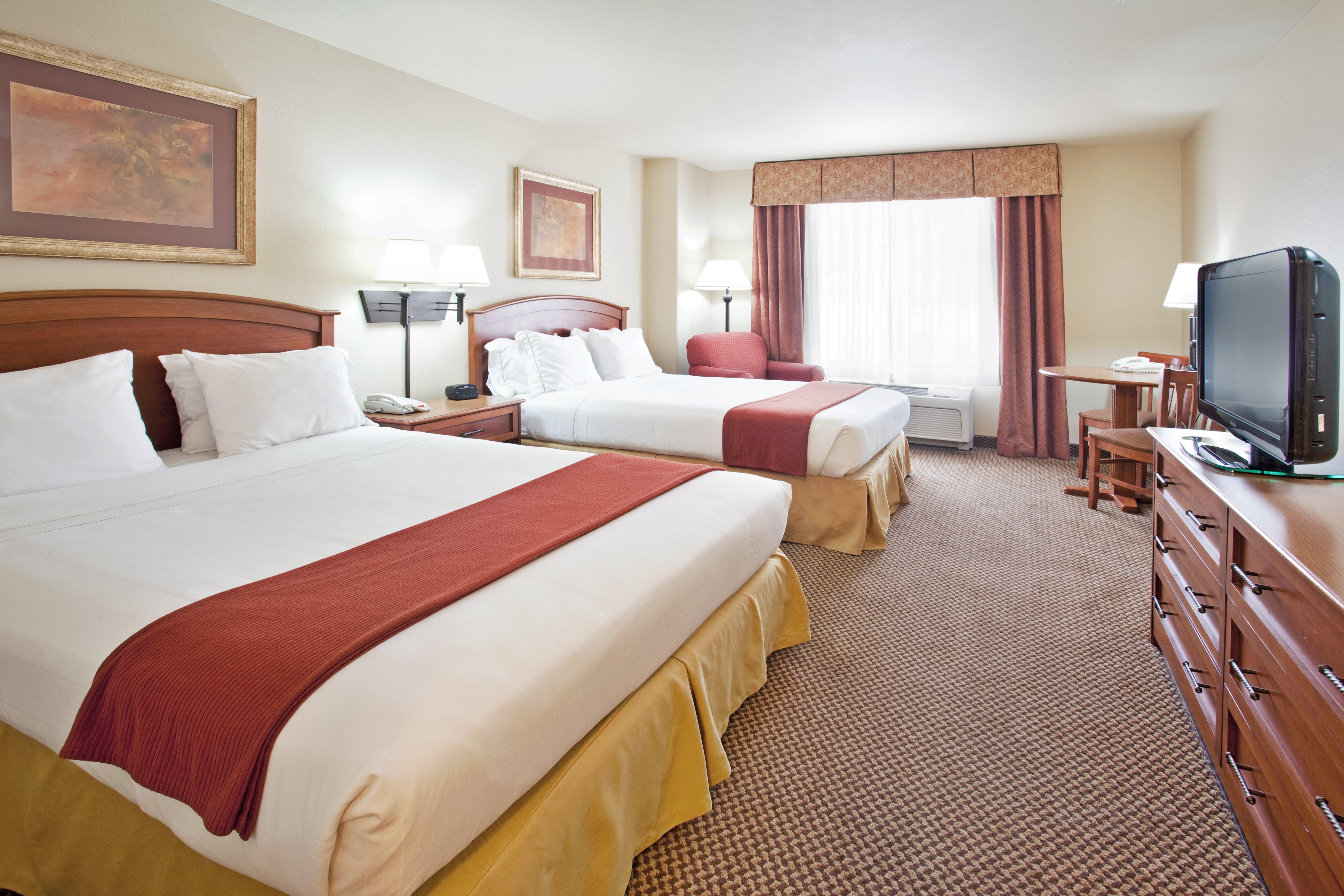 Holiday Inn Express Hotel & Suites Cedar City, An Ihg Hotel חדר תמונה